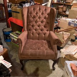Wing back chair