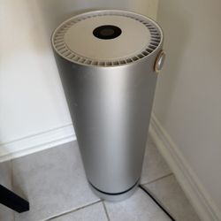 Molekule Air Purifier 