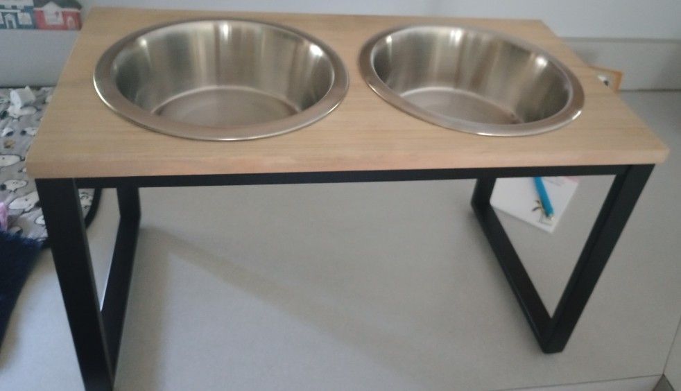 Dog Elevated Feeder By Boots And Barkley NEW