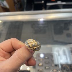 14Kt Yellow Gold Ring