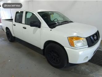 2015 Nissan Titan Crew Cab