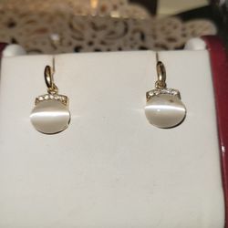 Vintage ROMAN pearl White Cat Eye Earrings
