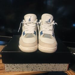 Jordan 4 Military Blue