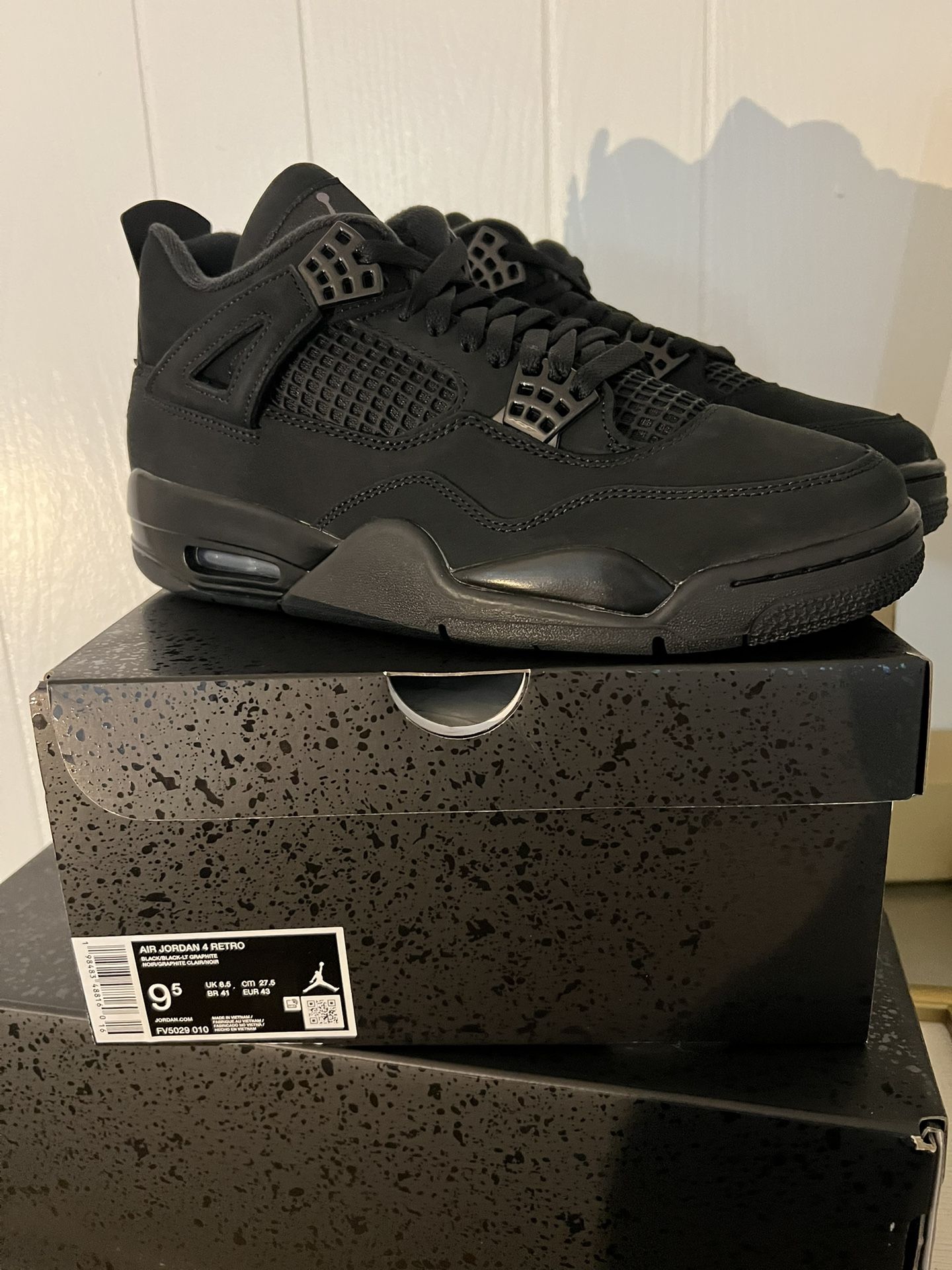 Jordan 4 Black Cat Size 9.5 New
