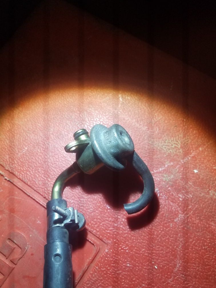 Nissan fuel pressure regulator