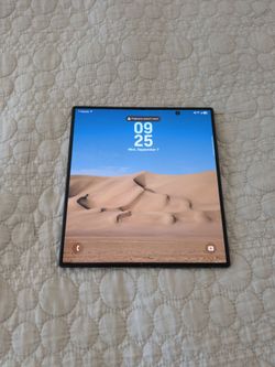 Like New - Samsung Galaxy Z Fold 7 Foldable Smartphone- Unlocked through Samsung - 512gb