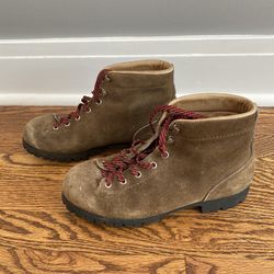 Vintage Vasque Hiking Boots