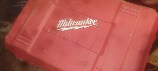 Milwaukee BAND SAW