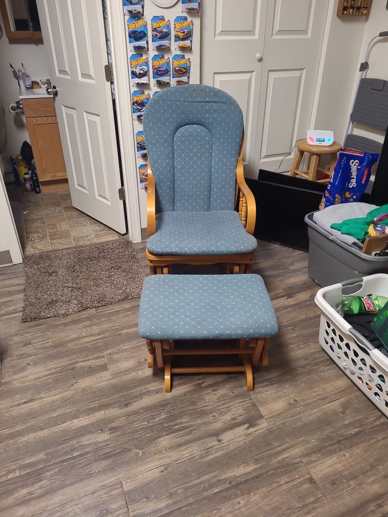 Glider Recliner