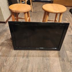 Toshiba 31” Flat Screen TV – $50 OBO
