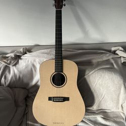 Martin Acoustic guitar 200$