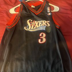Allen Iverson Classic Sixers jersey 