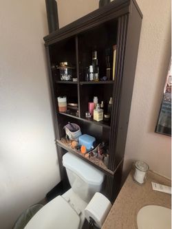 Over the toilet shelves