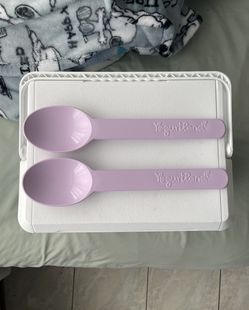 Yogurtland Giant Spoons - Lilac