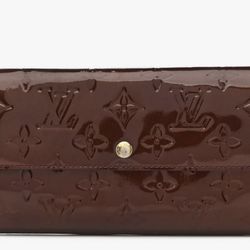 Louis Vuitton Vernis wallet 