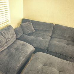 Sofa With Chaise