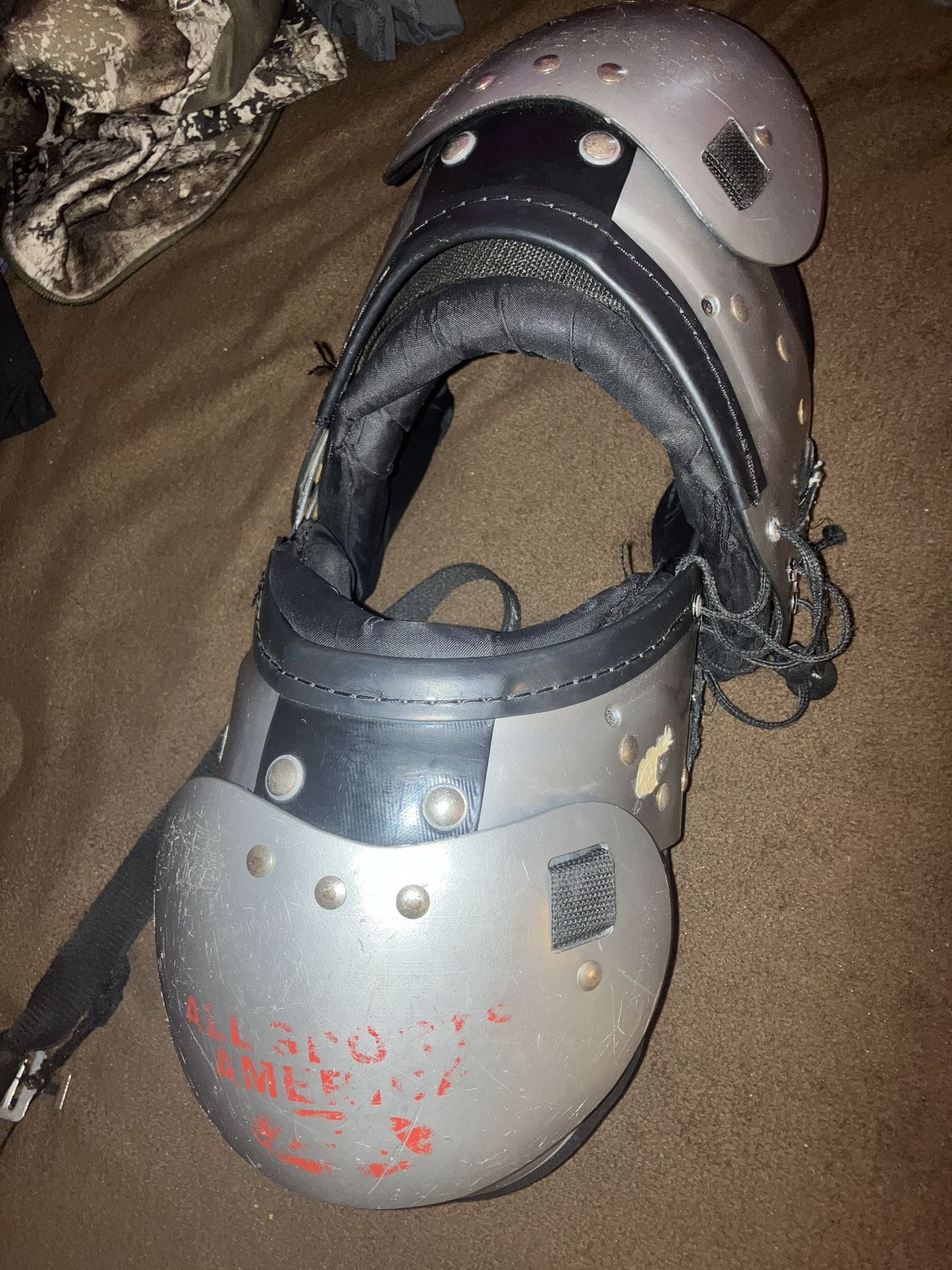 youth football pads