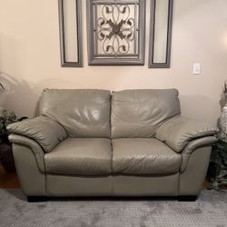 Natuzzi Leather Couch Set
