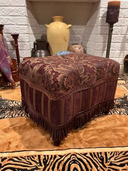 Upholstered Ottoman with Fringe Trim
