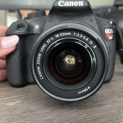 Canon EOS Rebel t5 With Accessories