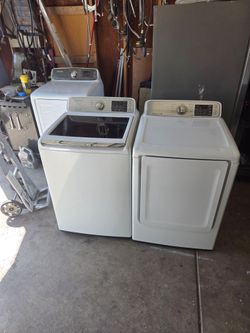 Samsung Washer And Electric Dryer Large Capacity