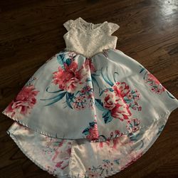 Beautiful Girls Dress Size 7/8