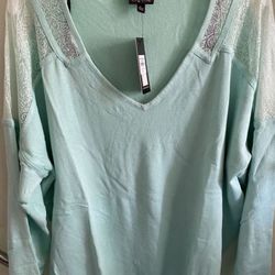 Chic City Women Sweater Size L
