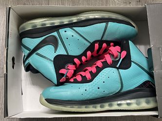 Lebron 8 South Beacg Sz 8 $100