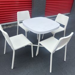 lightweight, sturdy, and stackable dining chairs with table