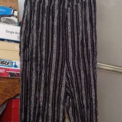 Dresses For Sale $  👗 Please Read The Description 😊