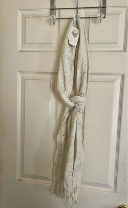 Cream Speckled Fringe Scarf with Tag
