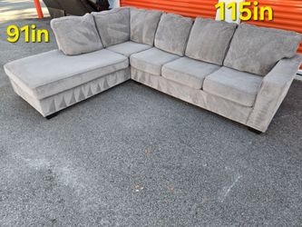FREE DELIVERY Couch Sofa Sectional Chaise 2 Piece