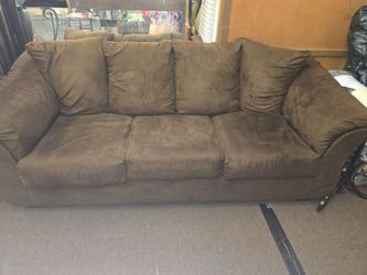 Couch set ( Read Description)
