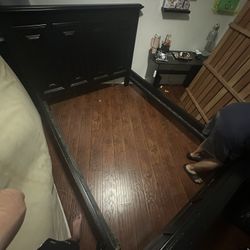 Queen Size Bed Frame 