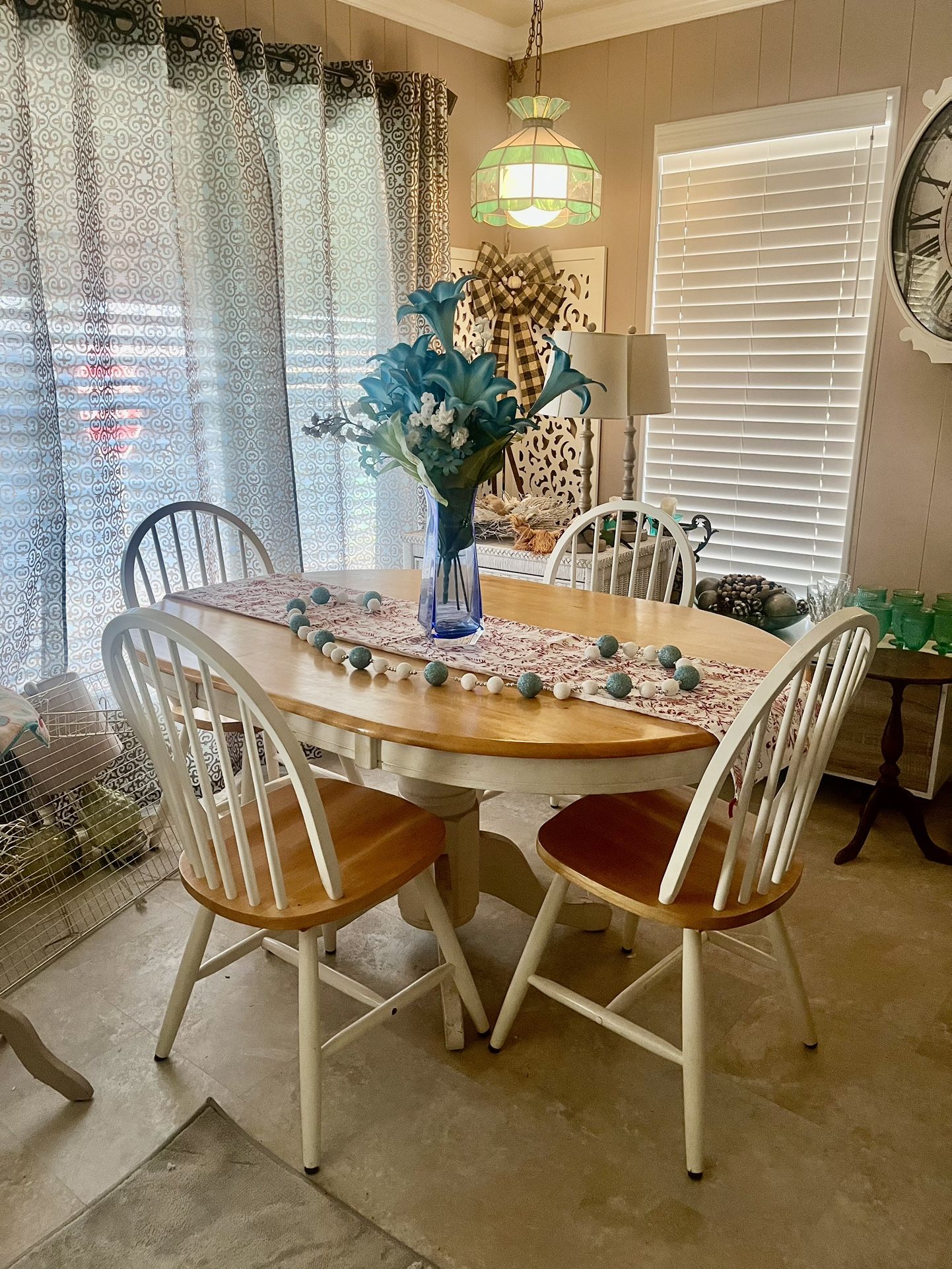 Table And Chairs Set Excellent 🥰