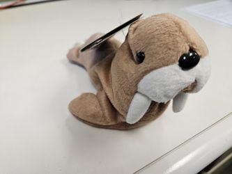 Pebble Pet
