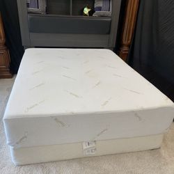 Lovely 💙QUEEN 💙MATTRESS 💙AND BOX 💙SPRING 