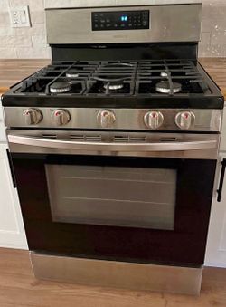 Samsung Gas 5 burner stove with power burner