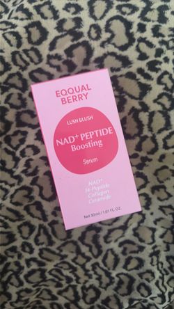 Eqqual Berry Lush Blush NAD+ Peptide Boosting Serum