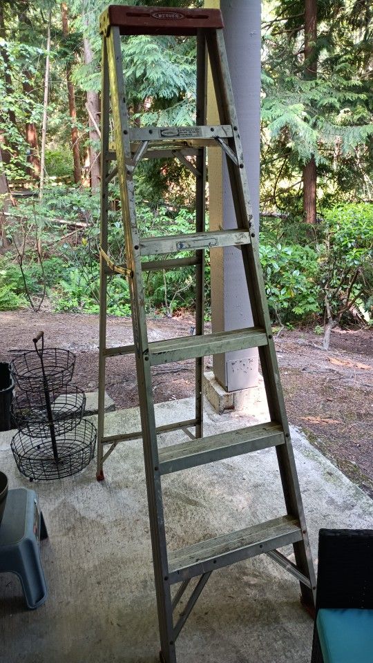 Ladder