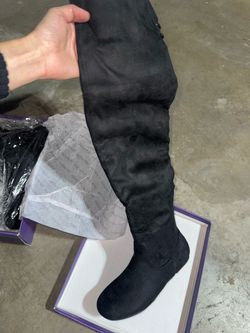 Black Boots
