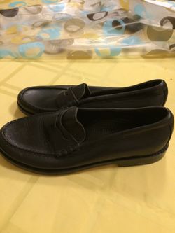 COLE HAAN black shoes, 7.5.