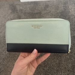 Kate spade wallet