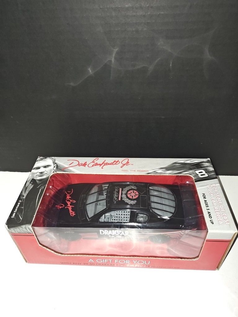 Dale Earnhardt Jr #8 Drakkar Noir 1/24 NASCAR Chevrolet Diecast Promo Racing Car