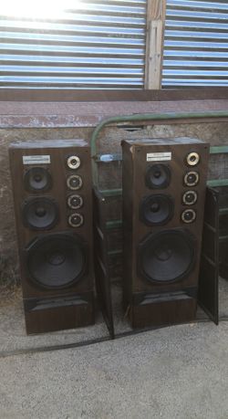 Kenwood Speakers