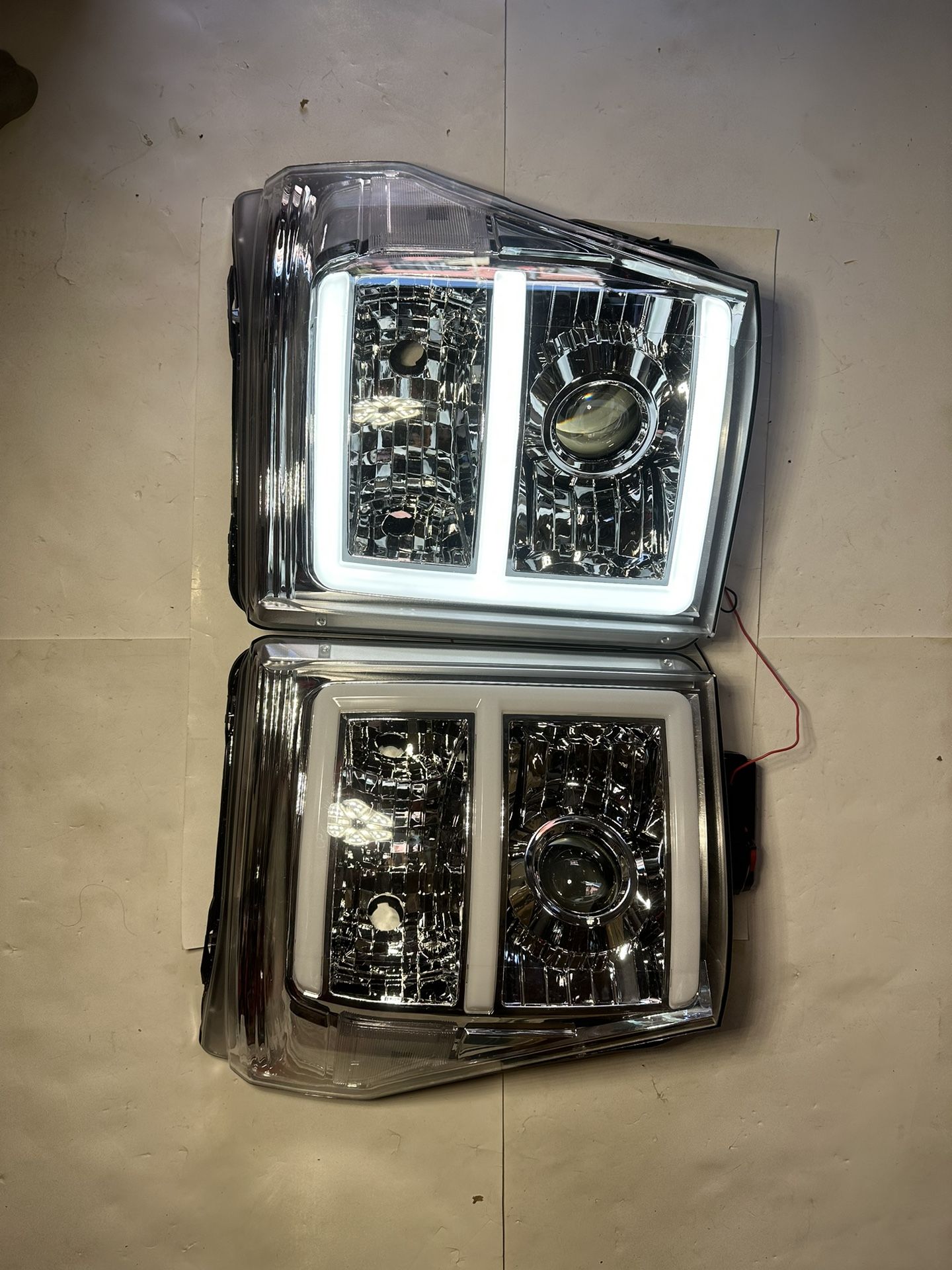 Ford Super Duty F250F/F350/F450/F550 LED DRL Headlight year 2011/2016