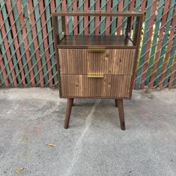 Set Of 2 MCM Nighstands With Charging Station & Lights