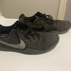 Nike Shoes - Size 11.5