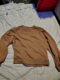 Brown sweatshirt