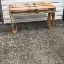 Pallet Bench …. Finished Or Unfinished 